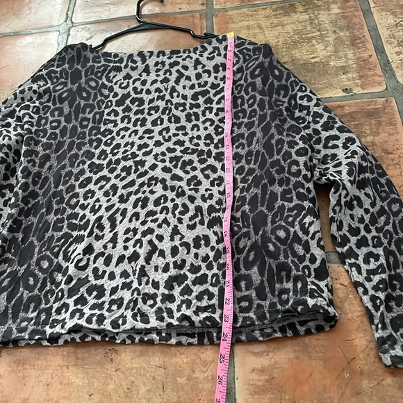 ALLSAINTS Size Small Long Sleeve Leopard Print 100% Organic Cotton Top - Picture 5 of 8